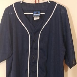 XL. Adidas Baseball Jersey.